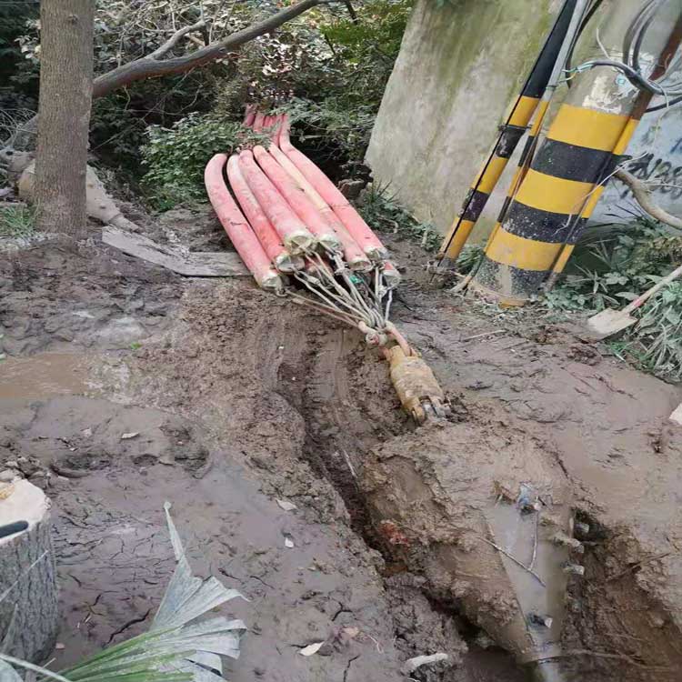 龙潭煤矿感应拖拉管